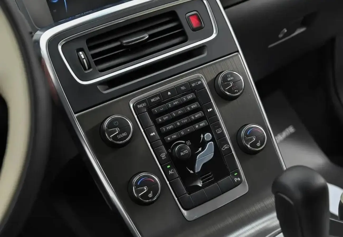Volvo S60