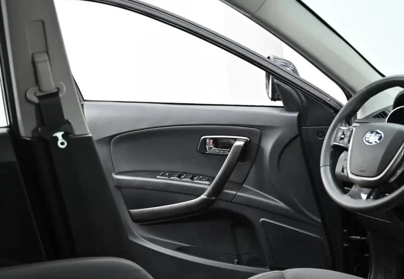 FAW Besturn X80