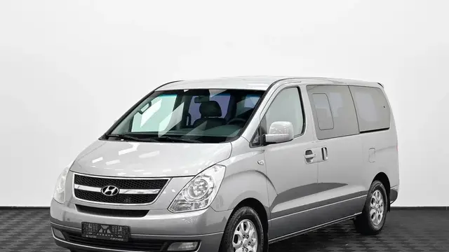 Hyundai Grand Starex