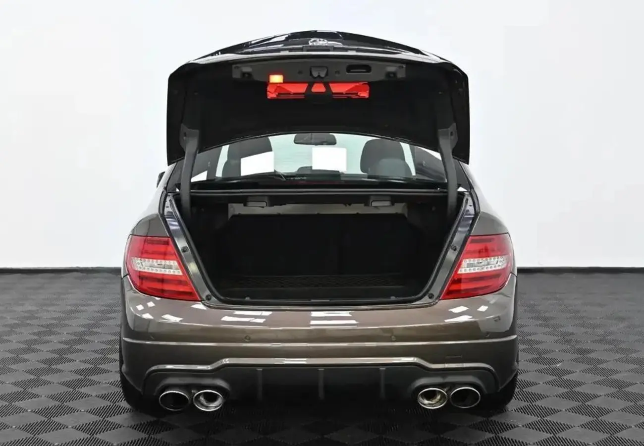 Mercedes-Benz C-Класс