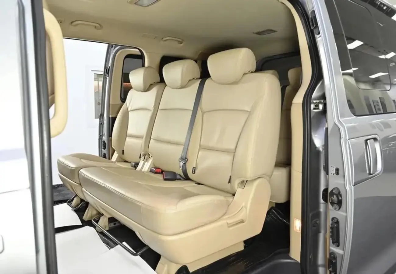 Hyundai H-1
