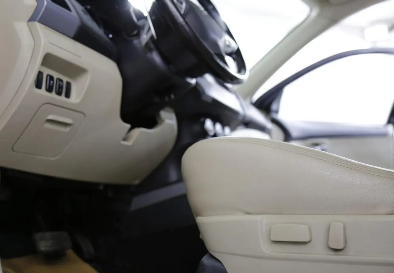 Citroen C-Crosser