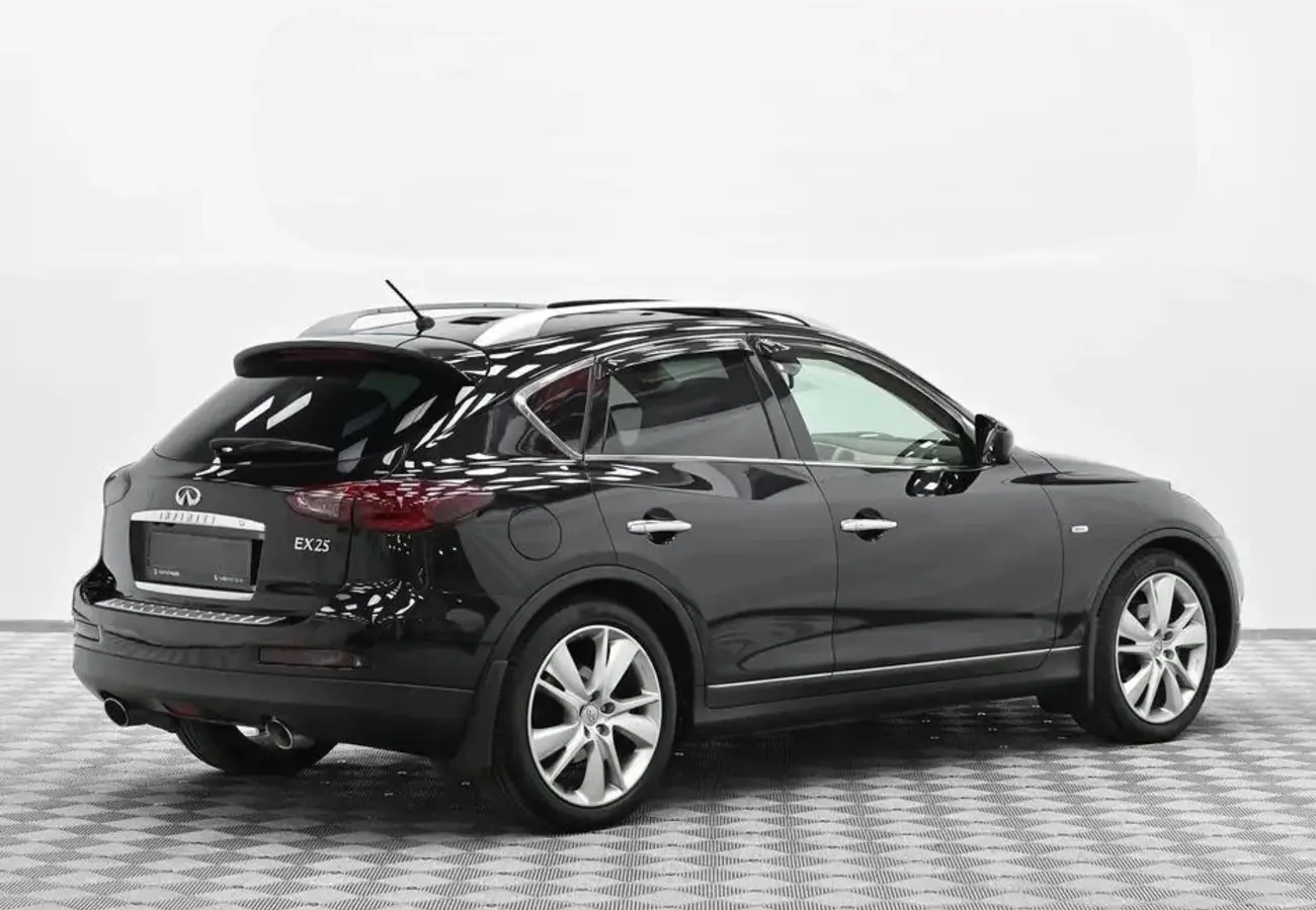 Infiniti EX