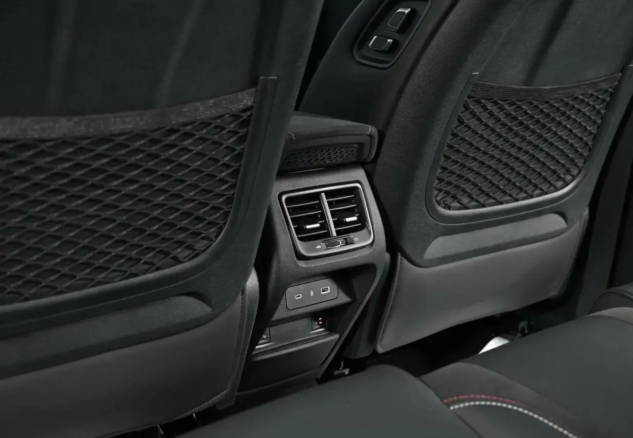 Geely Tugella