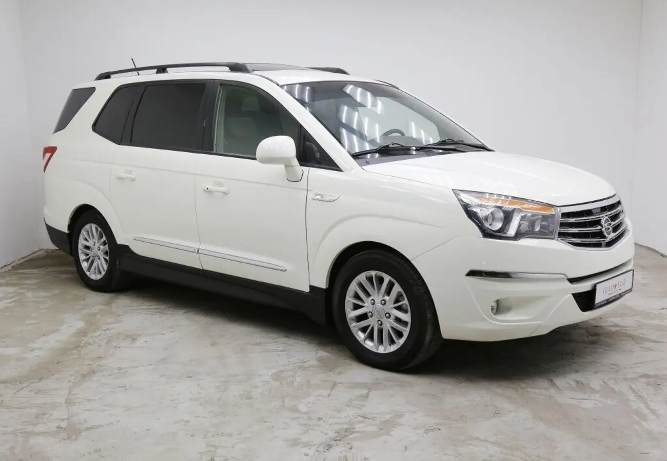 SsangYong Korando Turismo
