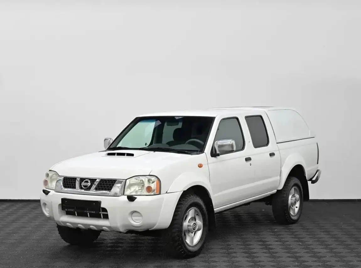 Nissan NP300