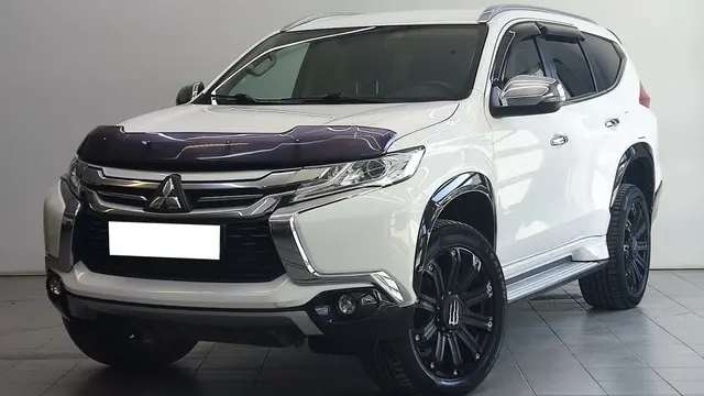 Mitsubishi Pajero Sport