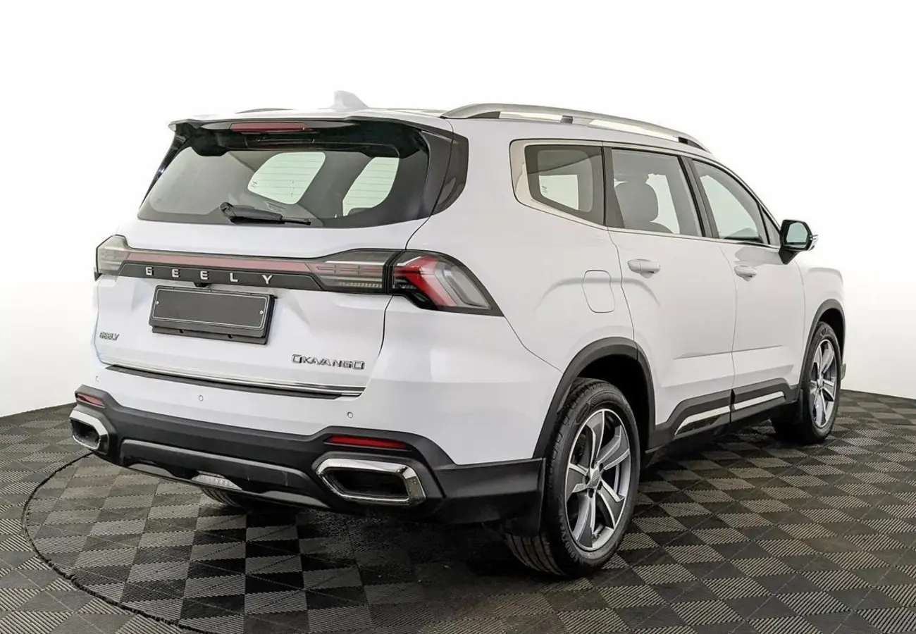 Geely Okavango