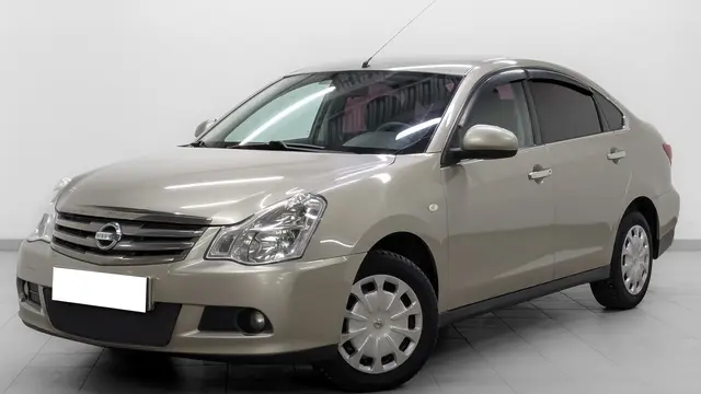 Nissan Almera