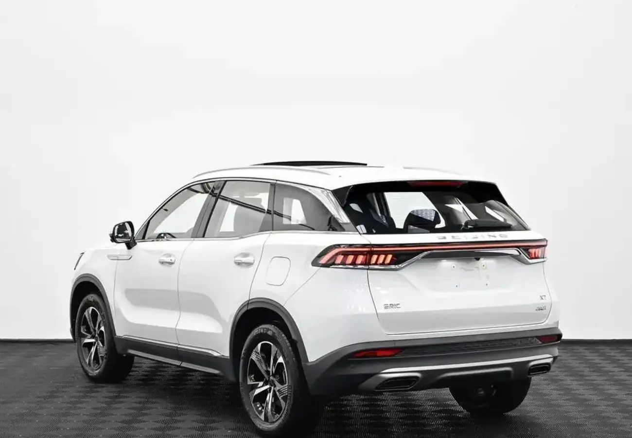 BAIC X7