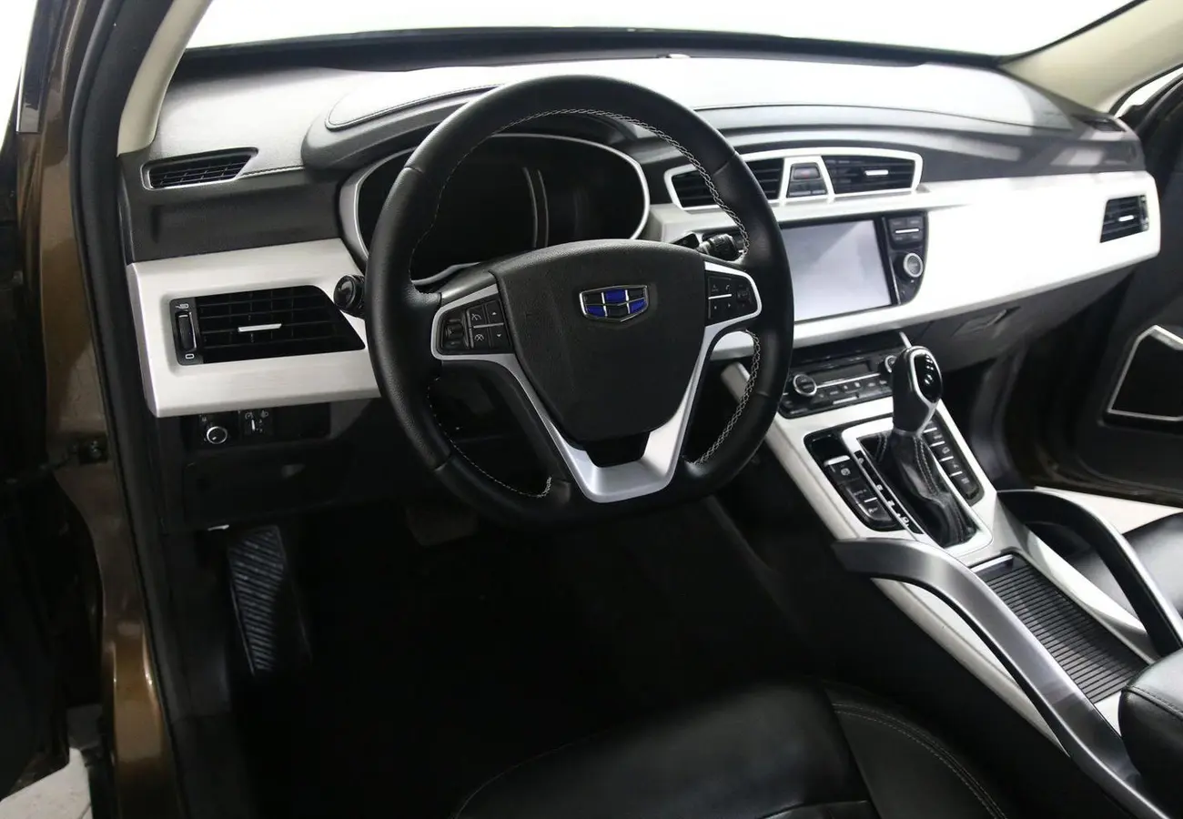Geely Atlas