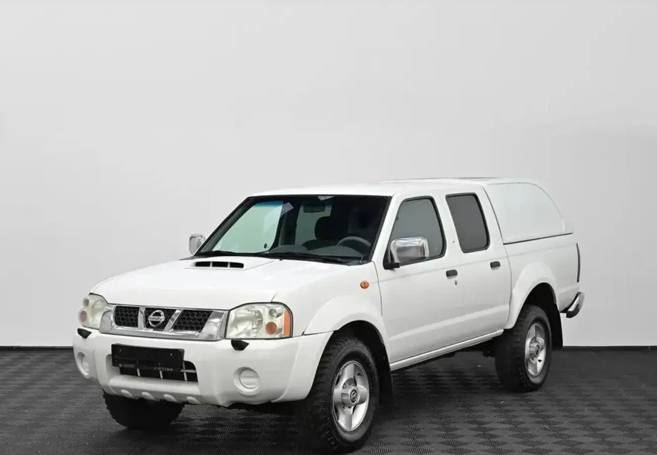 Nissan NP300