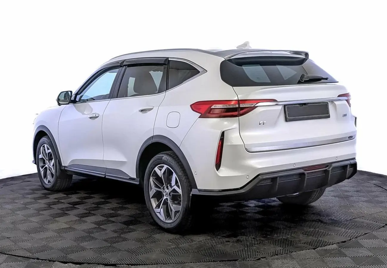 Haval F7