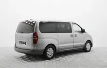 Hyundai H-1