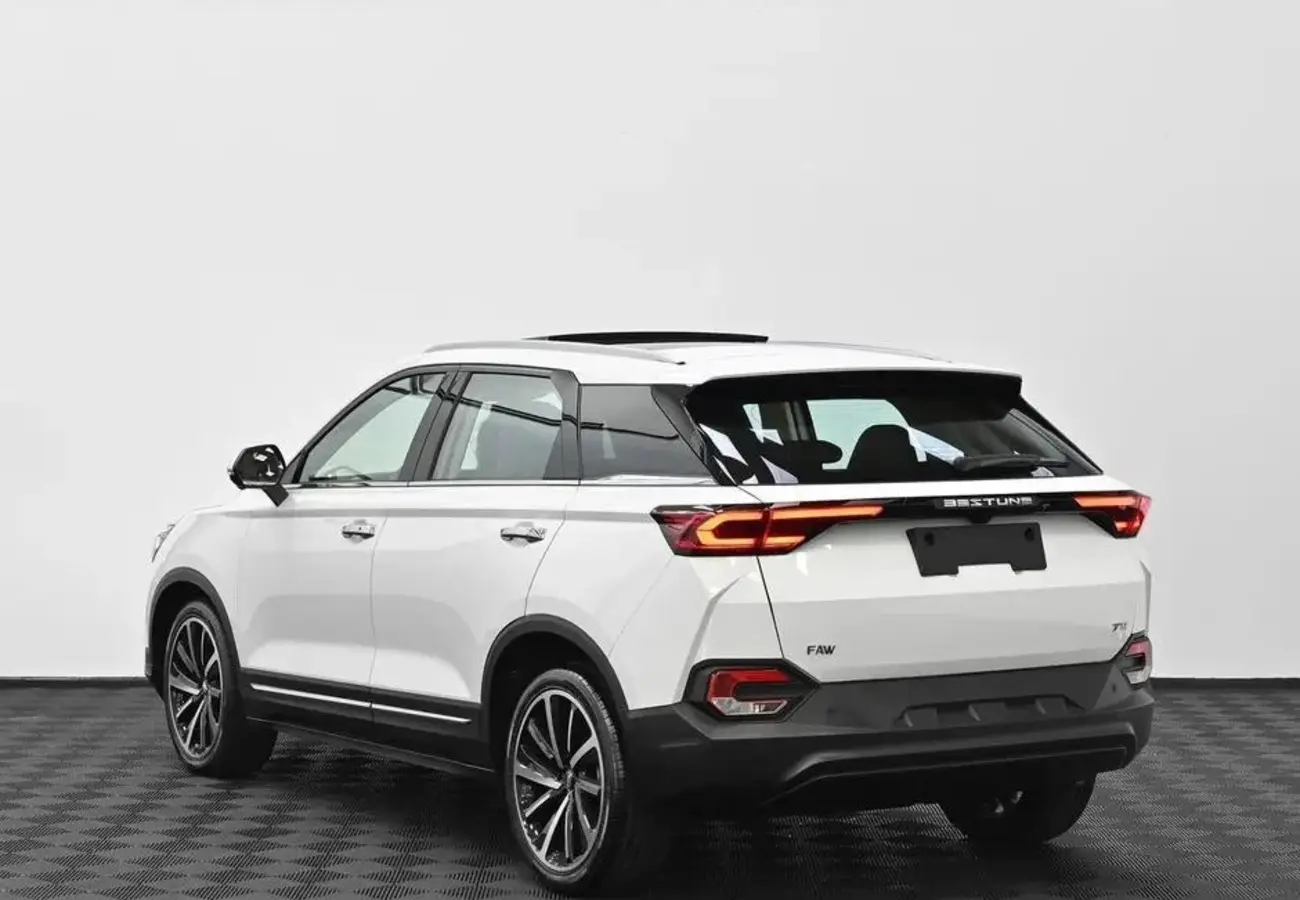 FAW Bestune T77