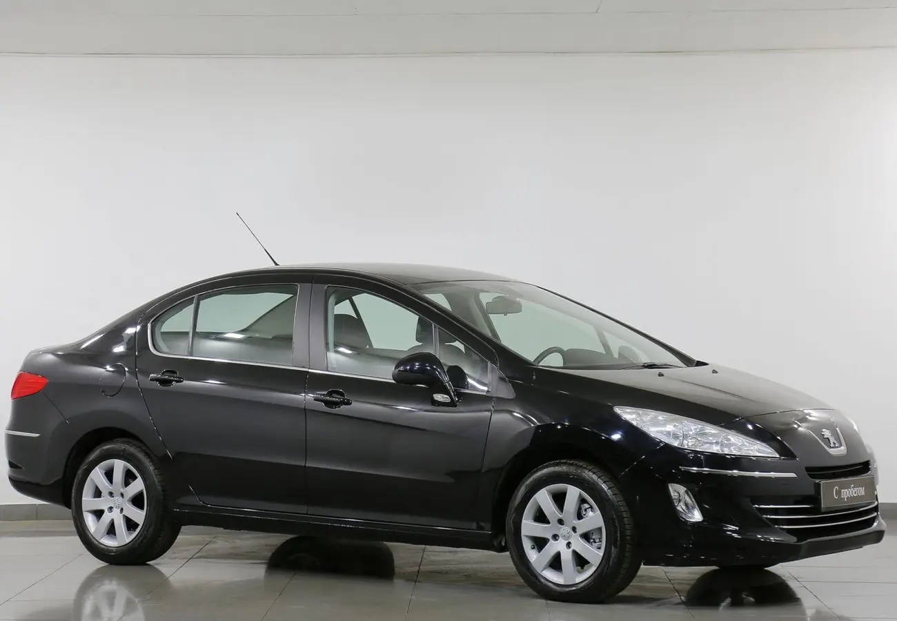 Peugeot 408