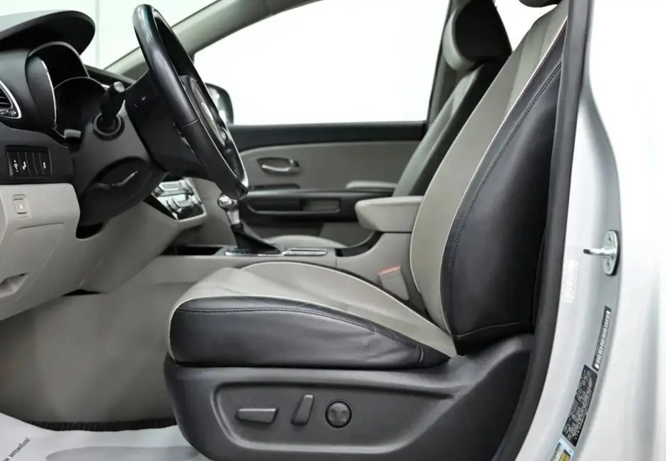 Kia Sedona