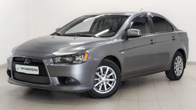 Mitsubishi Lancer