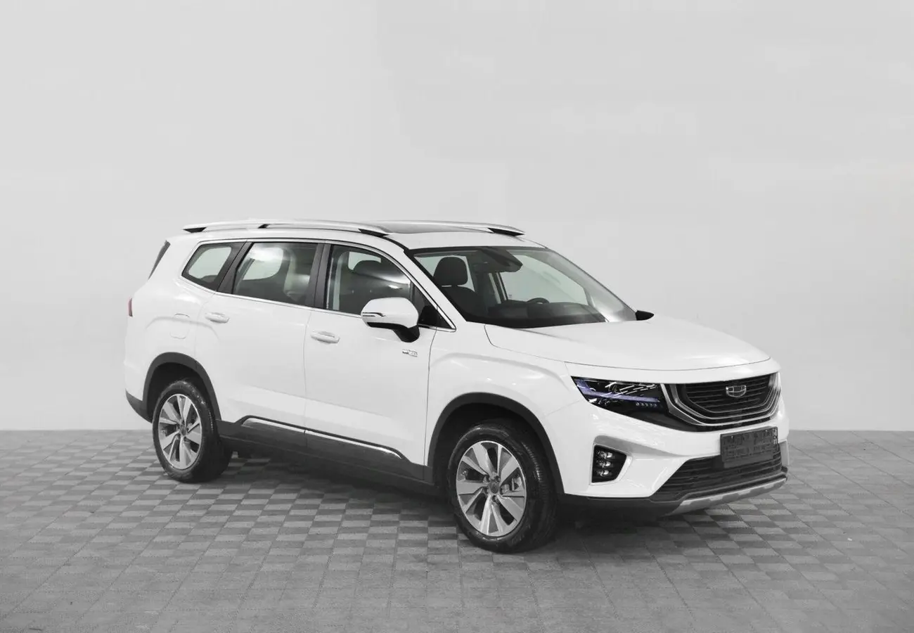 Geely Okavango