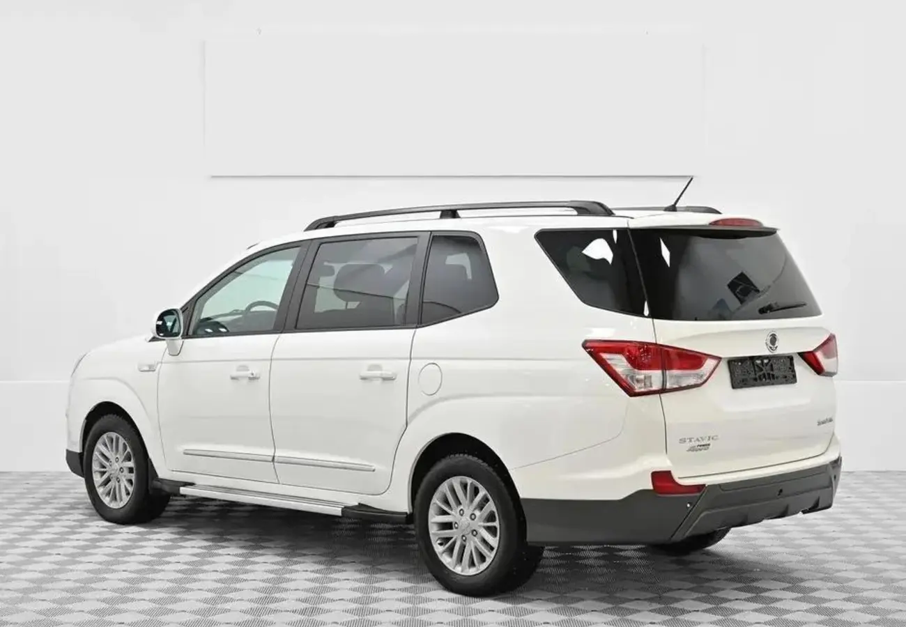 SsangYong Stavic