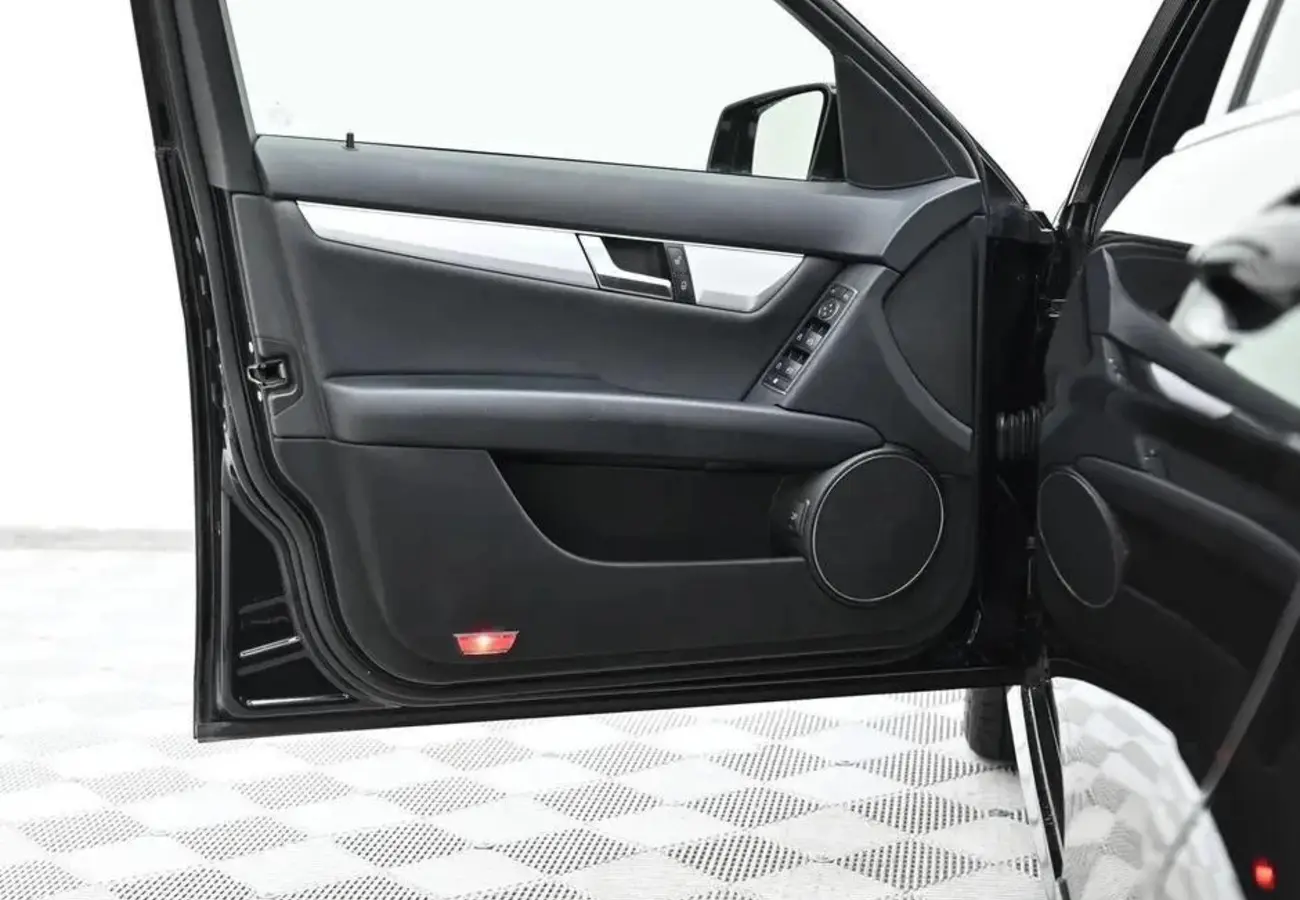Mercedes-Benz C-Класс