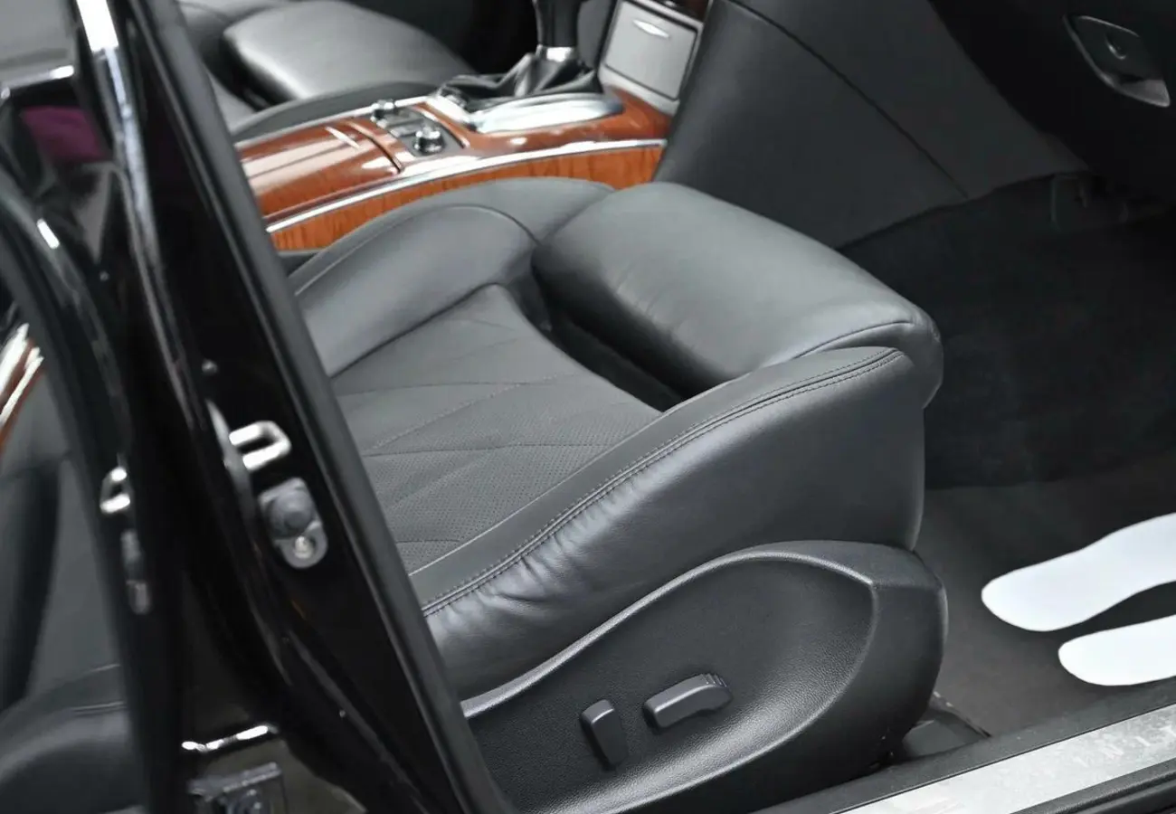 Infiniti FX