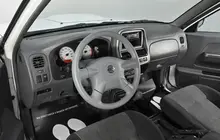Nissan NP300