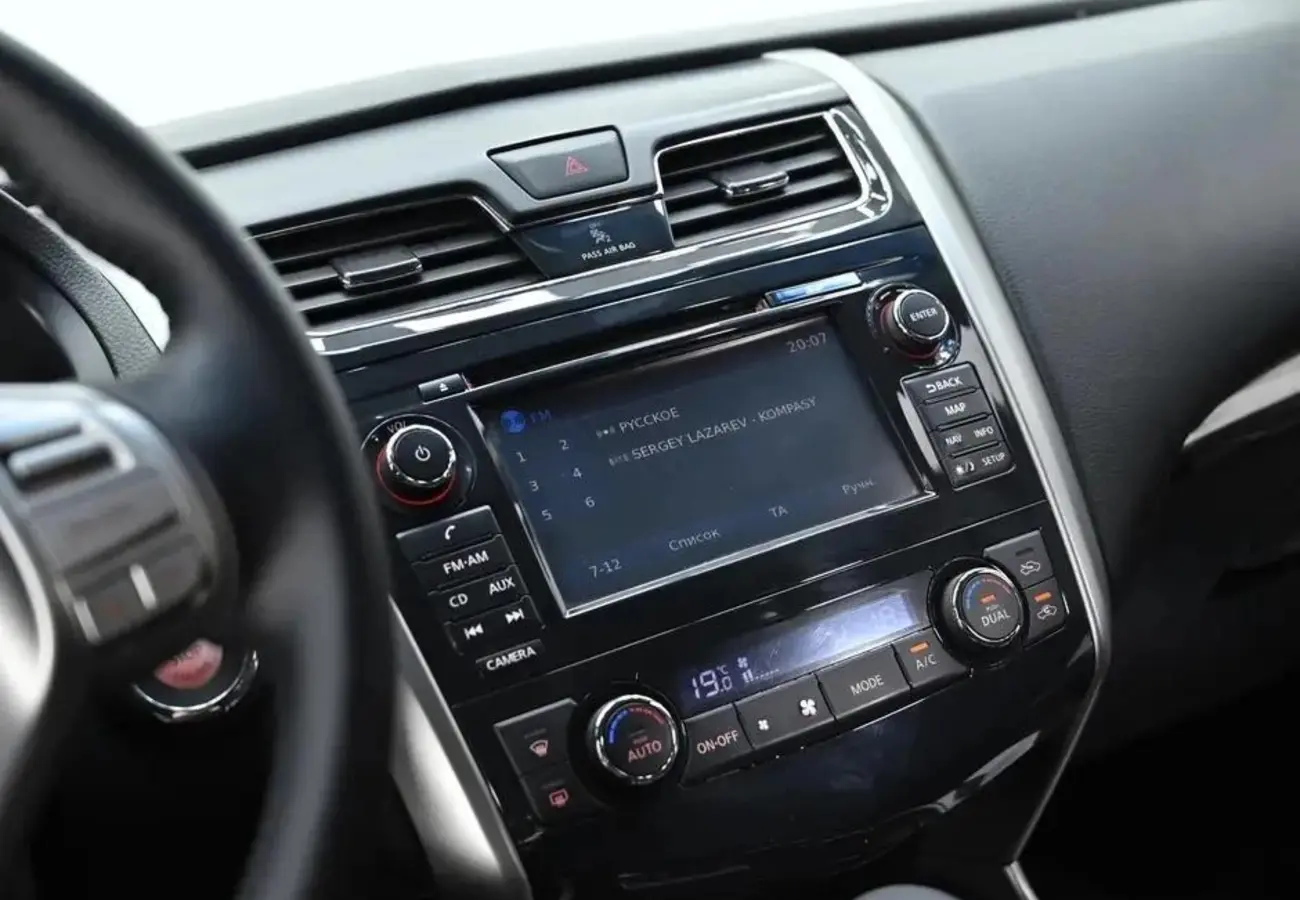 Nissan Teana