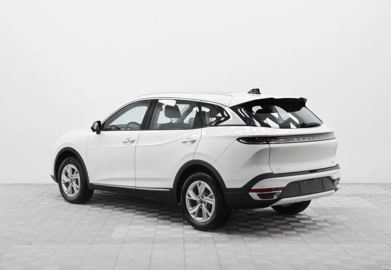 FAW Bestune T90