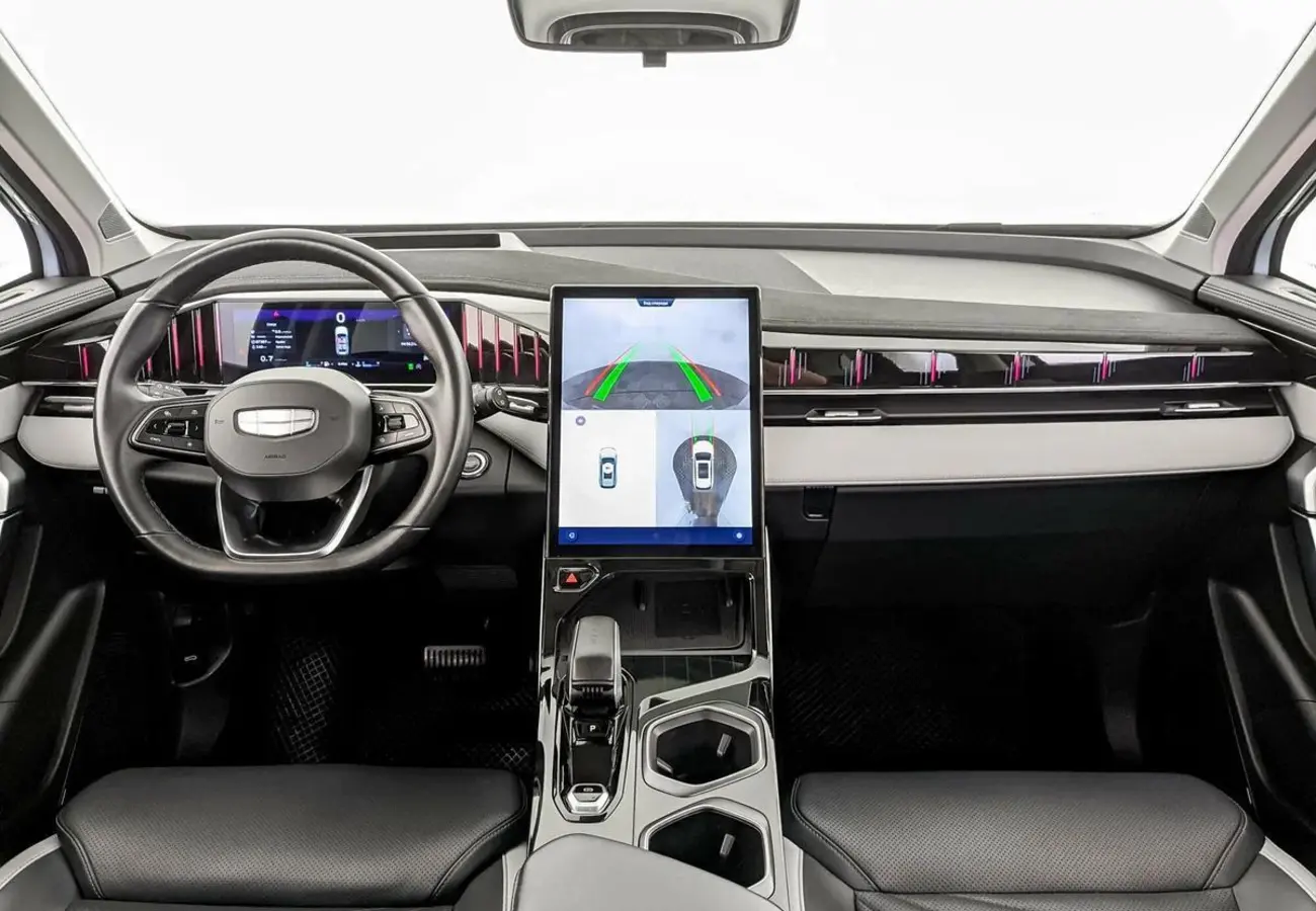 Geely Atlas