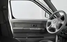 Nissan NP300