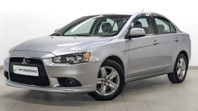 Mitsubishi Lancer
