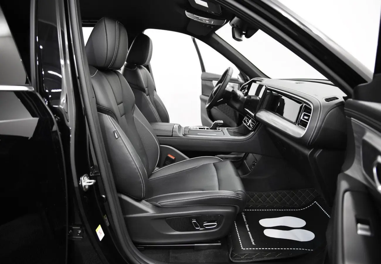 GAC GS8