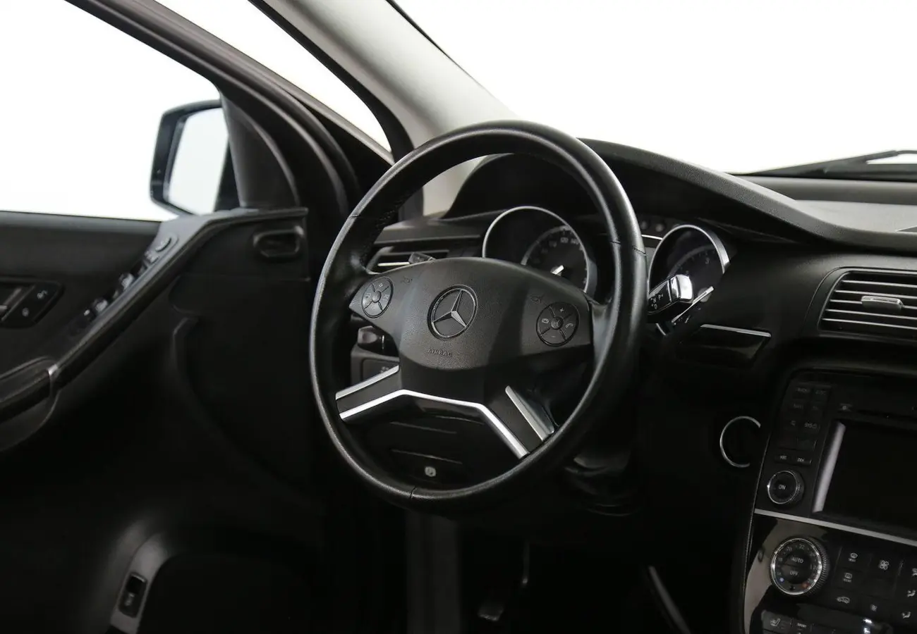 Mercedes-Benz R-Класс