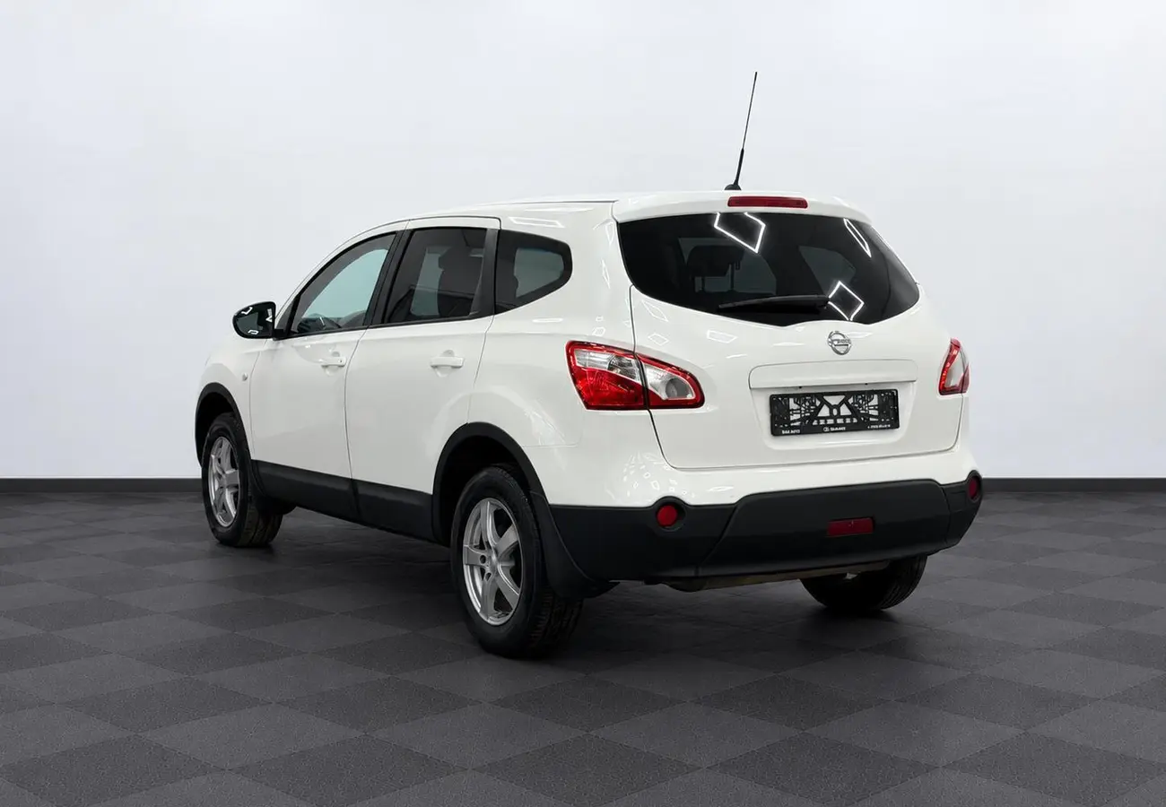 Nissan Qashqai+2