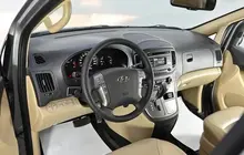 Hyundai H-1