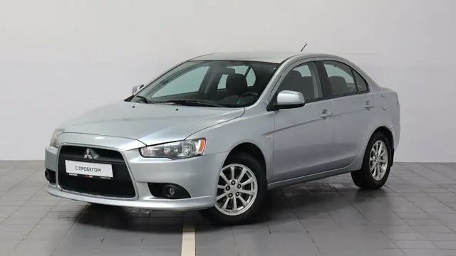 Mitsubishi Lancer