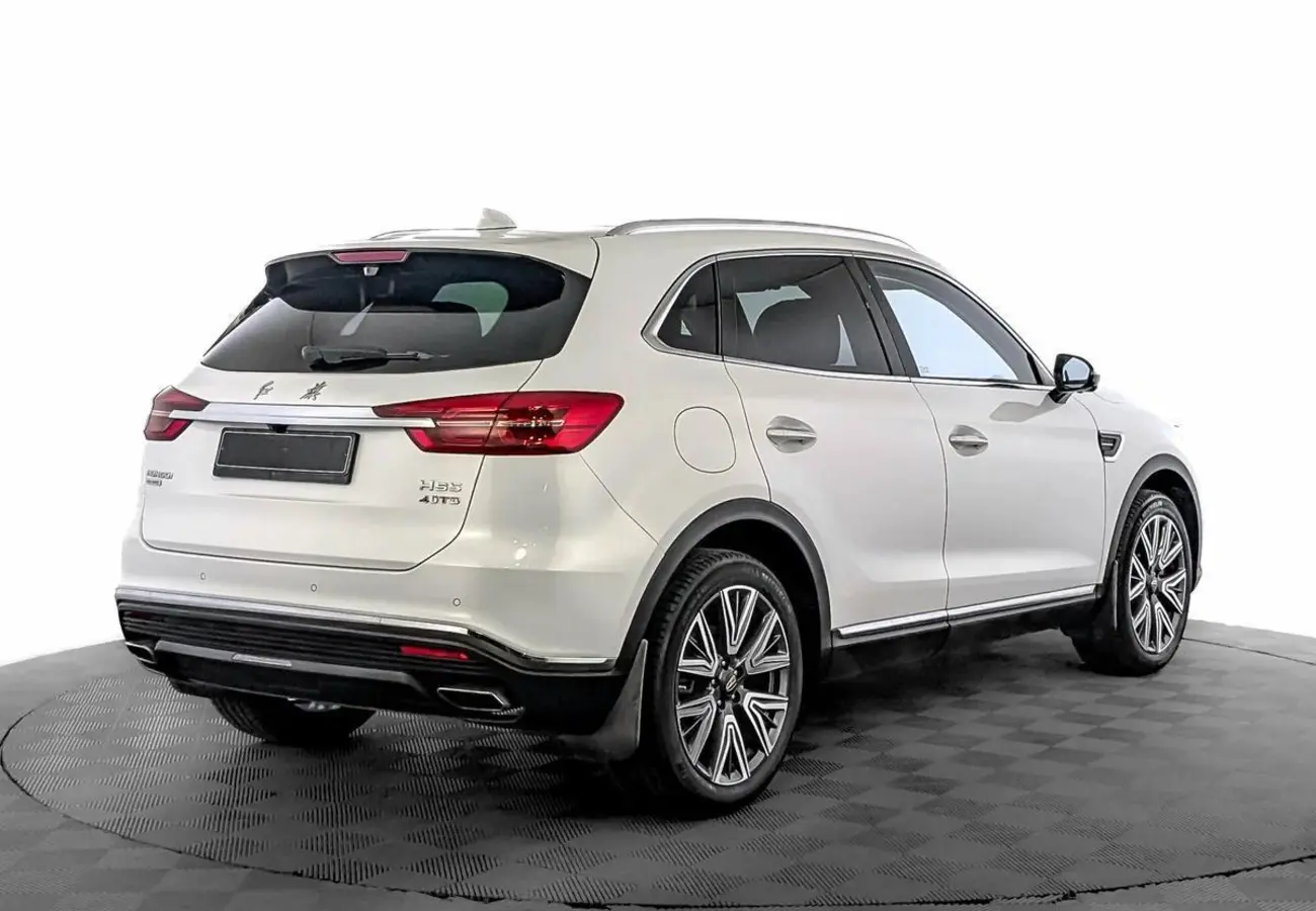 Hongqi HS5