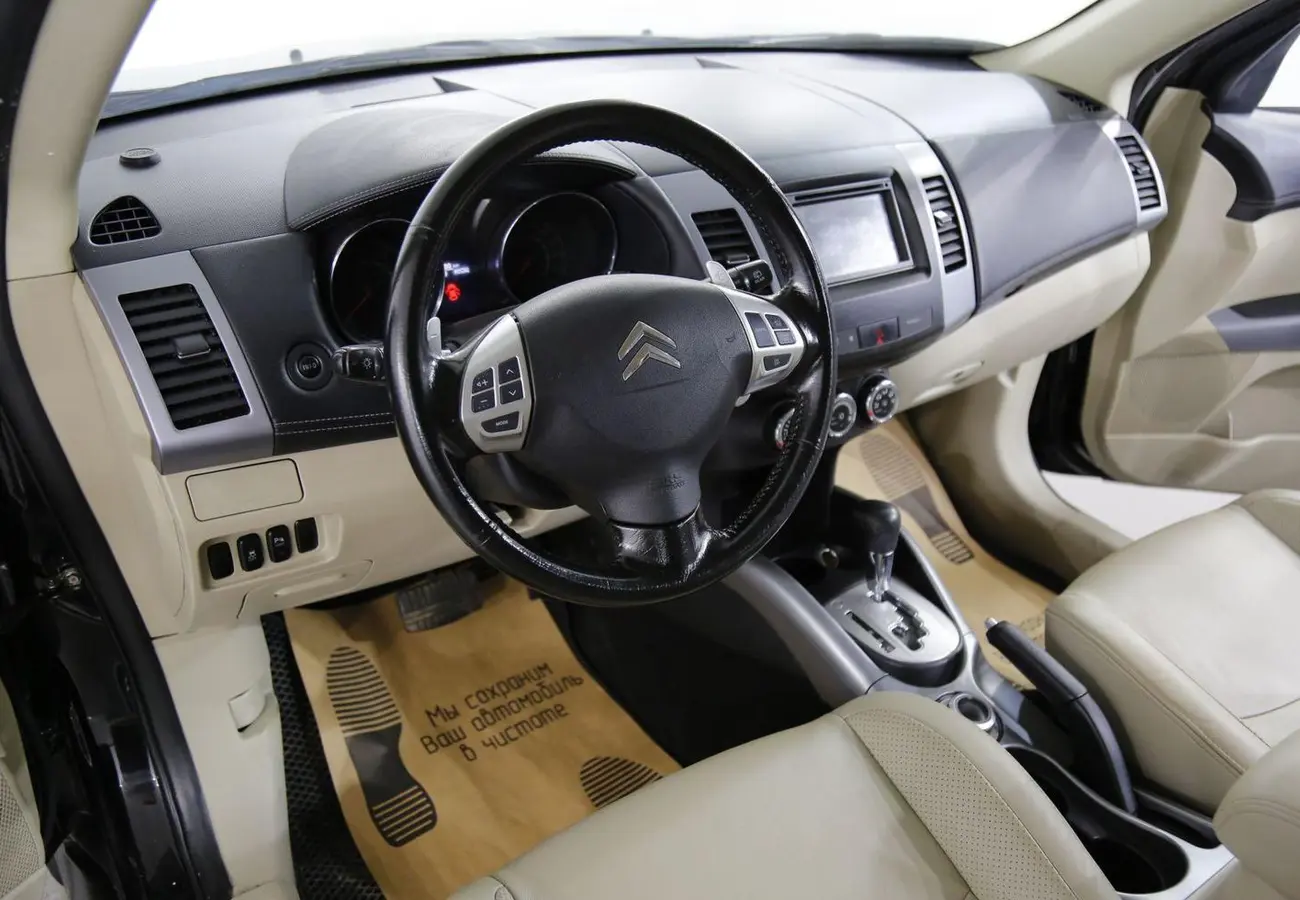 Citroen C-Crosser