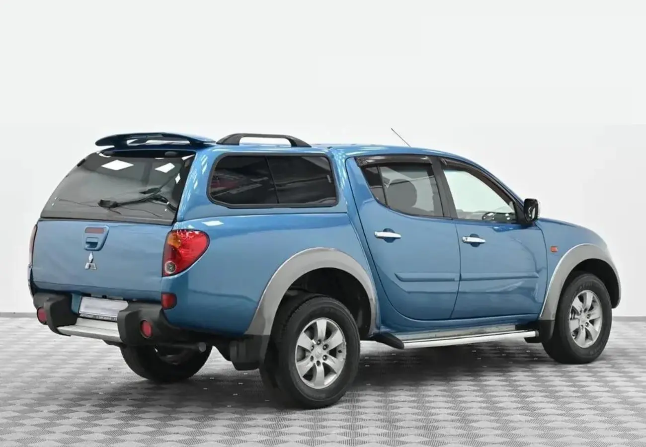 Mitsubishi L200
