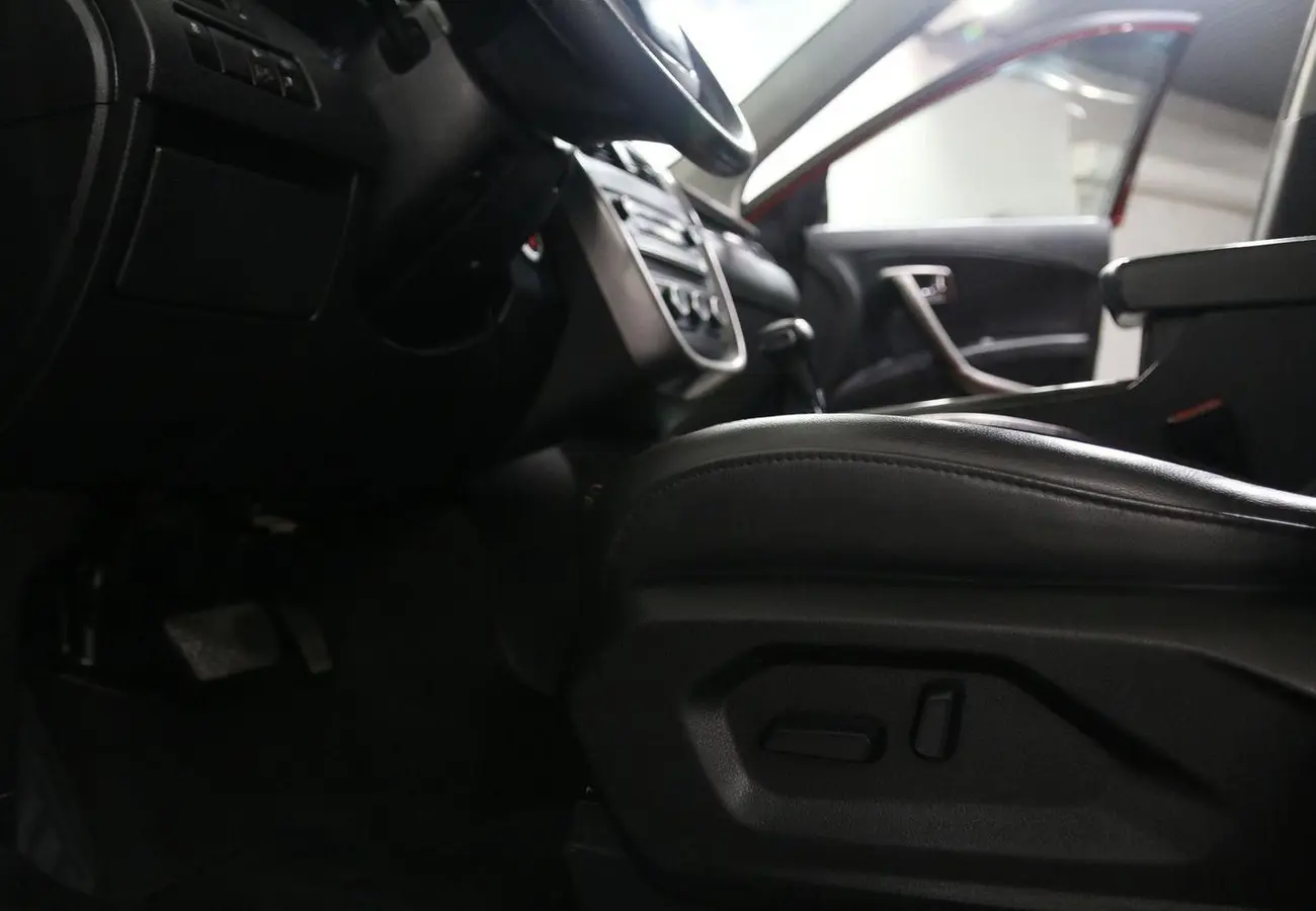 FAW Besturn X80