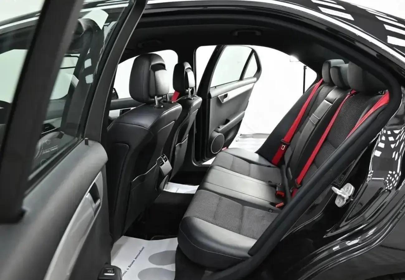 Mercedes-Benz C-Класс