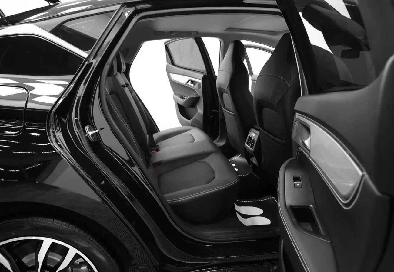JAC J7