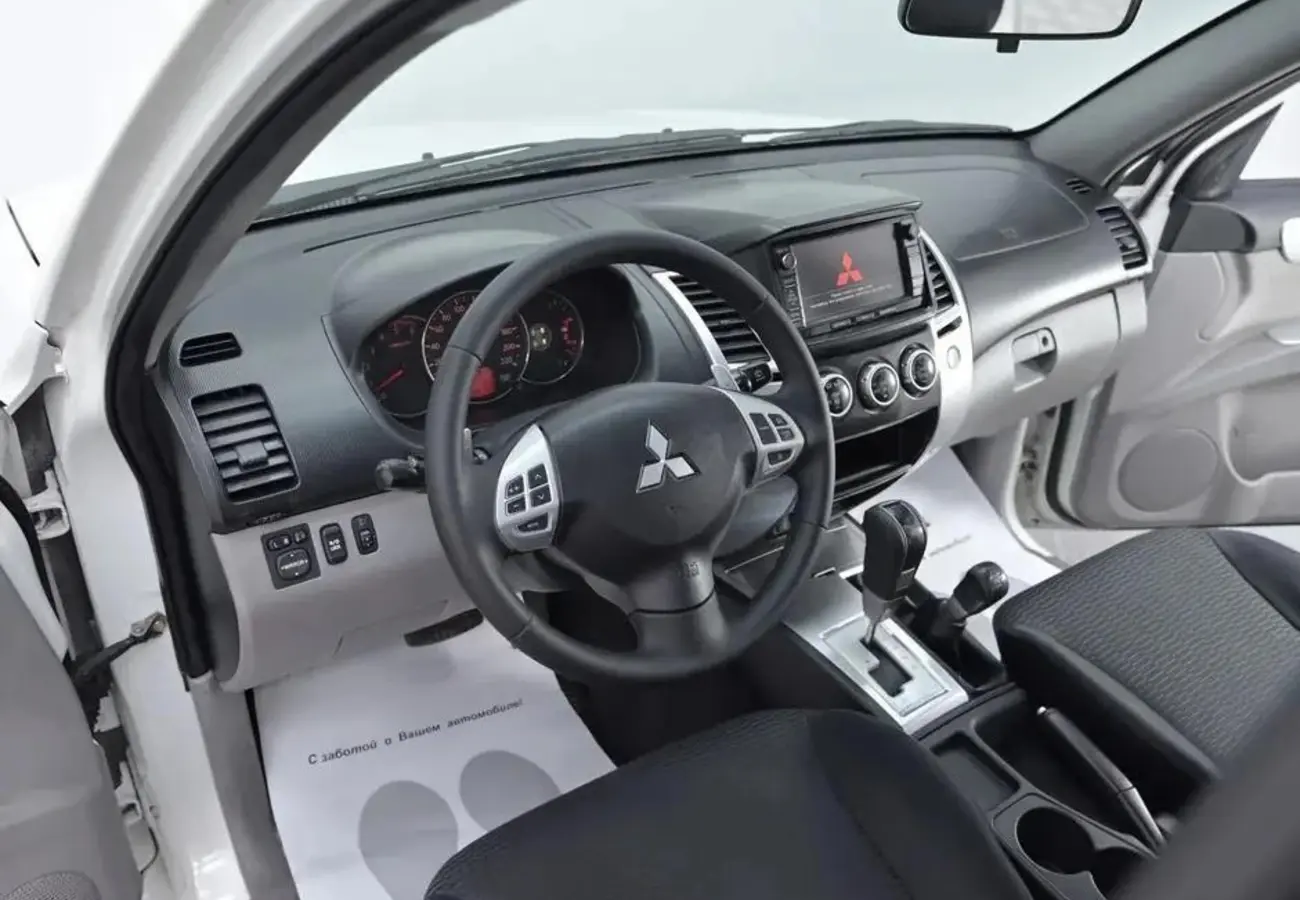 Mitsubishi Pajero Sport