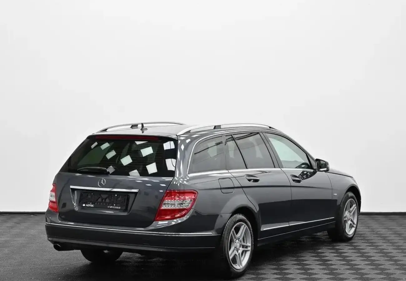 Mercedes-Benz C-Класс