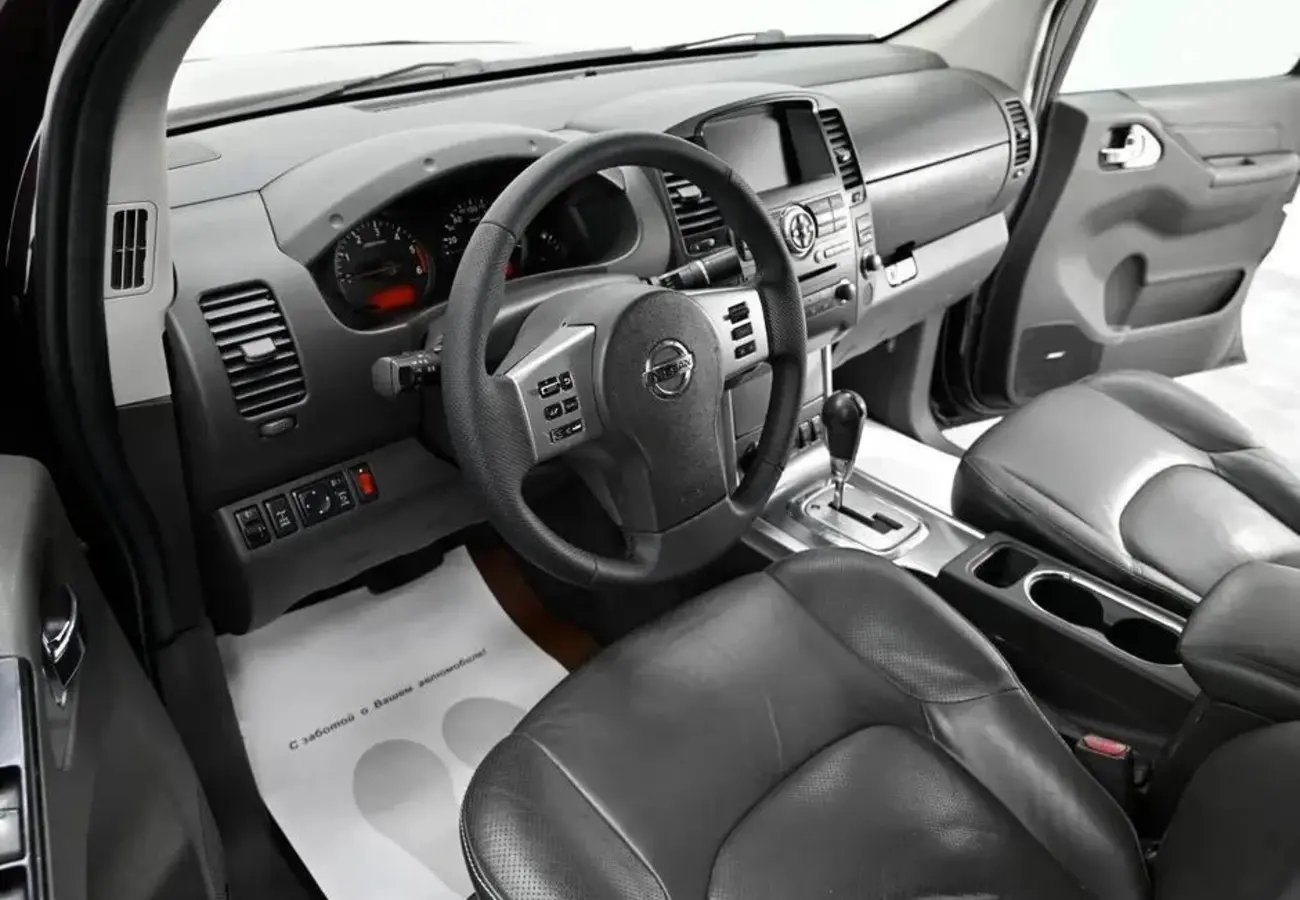 Nissan Navara (Frontier)
