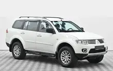 Mitsubishi Pajero Sport