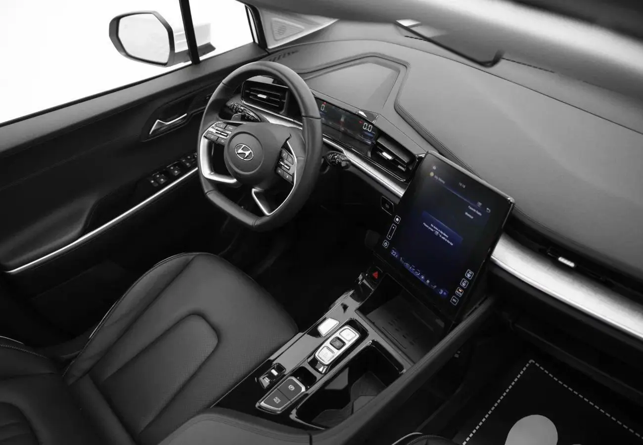 Hyundai Custo