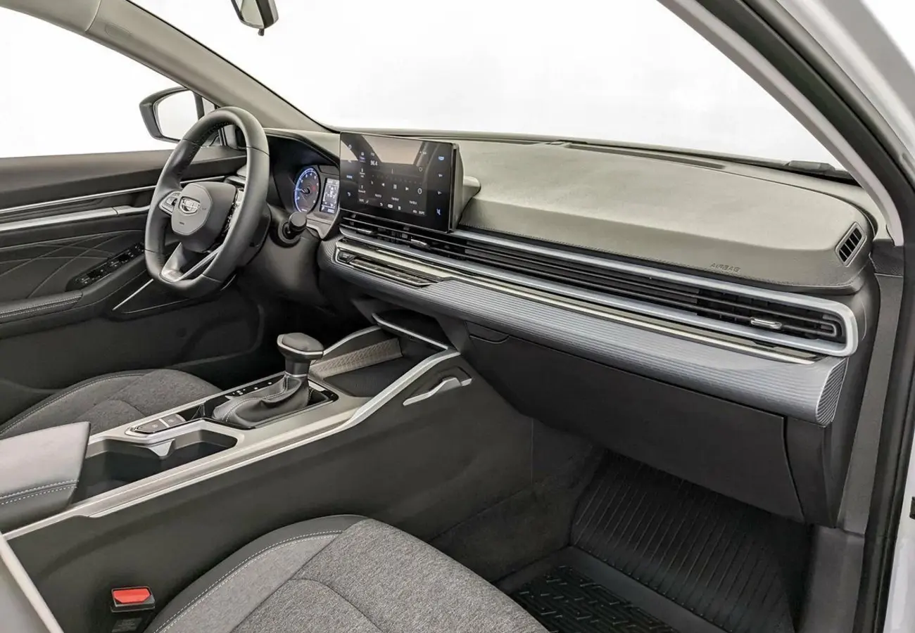Geely Emgrand EC7