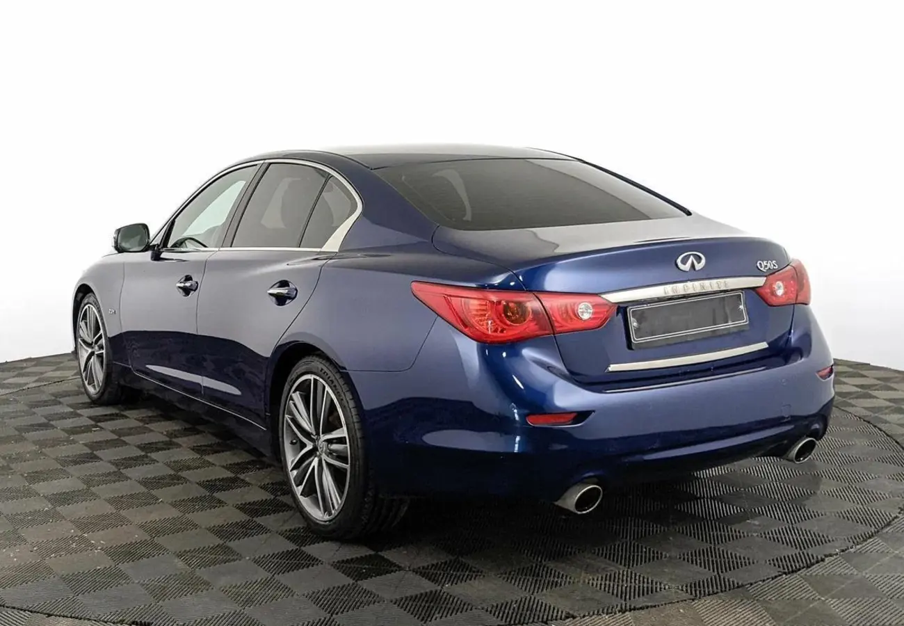 Infiniti Q50